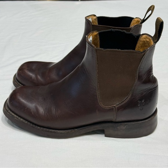 Frye Chelsea Dark Brown Leather Ankle Boots - Picture 4 of 14